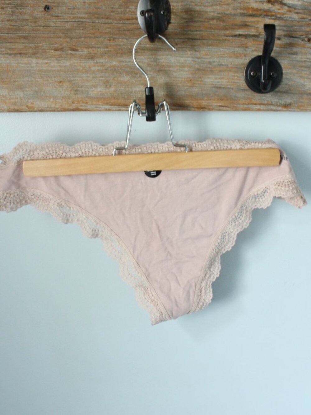 La Vie En Rose Size XXL Nude Lace Edge  Thong Panty